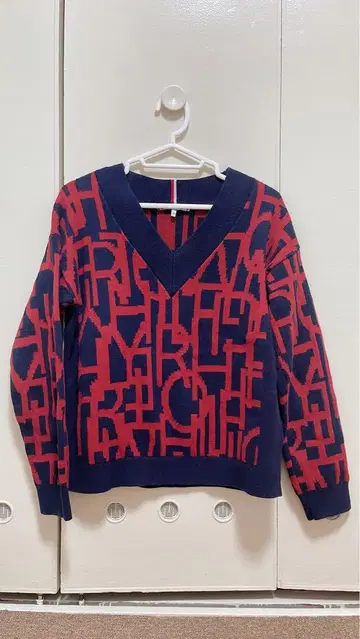 TOMMY HILFIGER 니트 스웨터 긴팔