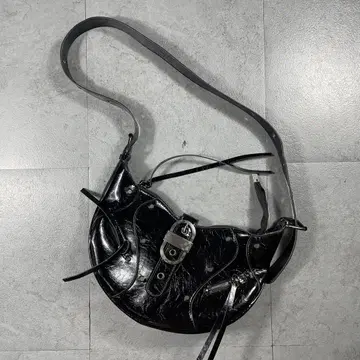 00s y2k one shoulder grunge stud bag