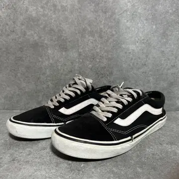 오늘 한정 가격 Vans 블랙/화이트 스니커즈 27.5cm