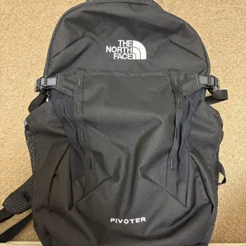 THE NORTH FACE PIVOTER 블랙 백팩