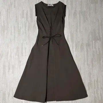 herlipto 원피스 Front Lace-Up Midi Dress