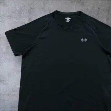 언더아머 블랙 T셔츠 2XL