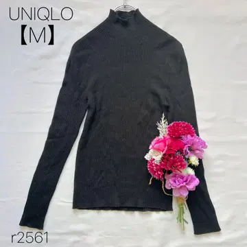 유니클로 3D 엑스트라 파인 메리노 리브 하이넥 스웨터 블랙 [ M ]