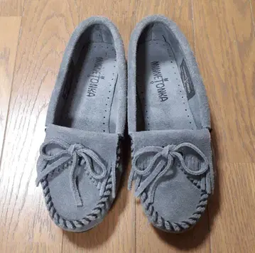 MINNETONKA 모카신 킬티 스웨이드 22cm