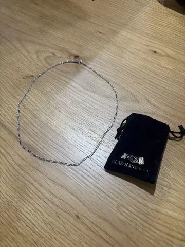 GLAD HAND & CO. 실버 목걸이