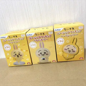 치이카와 토끼 포징 피규어 마이크 오니기리 파자마