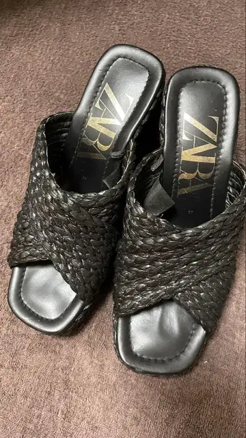 ZARA 블랙 뜨개질 샌들 힐 10cm