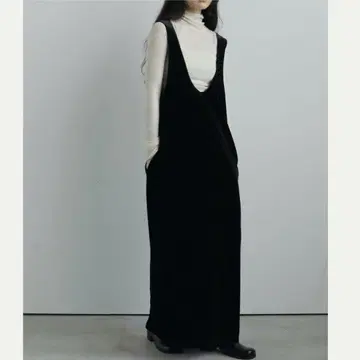 이번 시즌 anuke 벨로아 U넥 원피스 새상품 todayful