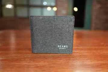 BEAMS HEART 이단 접이식 지갑 그레이