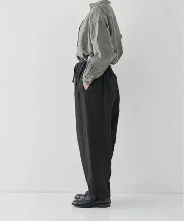 미사용 네스트로브 블랙 린넨 이지 팬츠