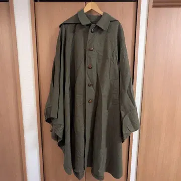 로덴 케이프 코트 여성용 코디