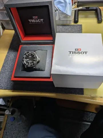 정품! 티쏘 씨스타 2000 하자품 초특가!!
