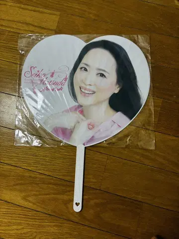 Seiko Matsuda 부채 콘서트 투어 2025 핑크