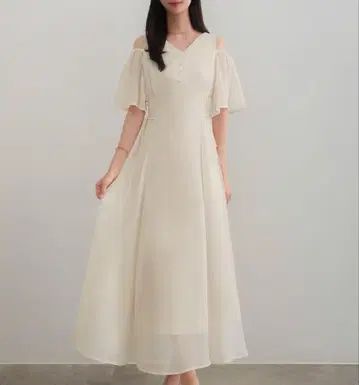 CENEA 2way 브이넥 시어 코르셋 원피스 아이보리