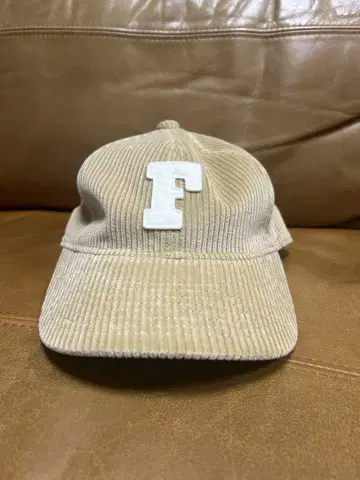풀카운트 베이지 코듀로이 캡 F 자수