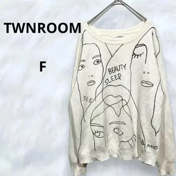 TWNROOM 아트 디자인 아크릴 니트 풀오버 인물 얼굴