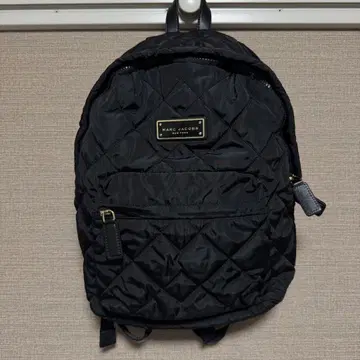 새상품급 MARC JACOBS 퀼팅 백팩 블랙