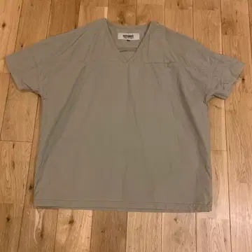 BASISBROEK 그레이지 V넥 T셔츠 사이즈 4