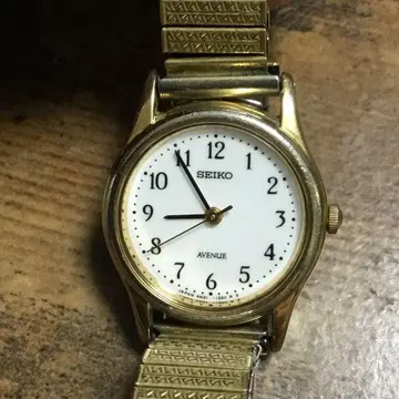 SEIKO 2N21-0670 여성용 손목시계