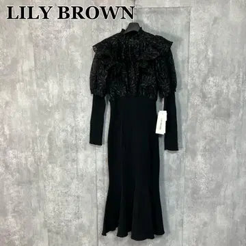 새상품 LILY BROWN 레이스 도킹 니트 원피스