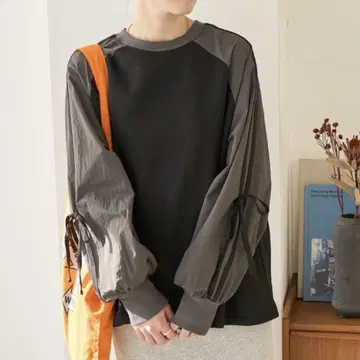 새상품급 FREAK'S STORE 리본 라인 이소재 도킹 롱T 발레코어