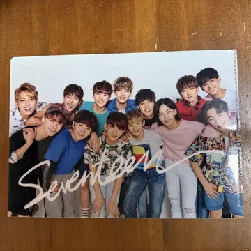 Seventeen 클리어 파일 A4 사이즈