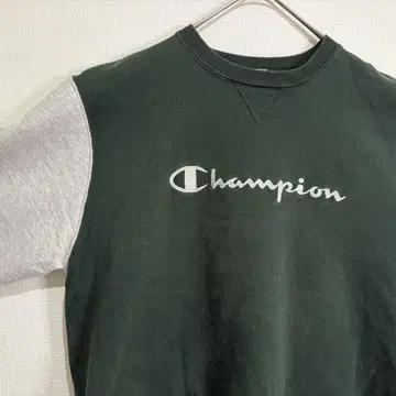 USA제 Champion 맨투맨 다크 그린