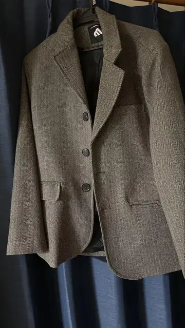 그레이 테일러드 자켓 3버튼