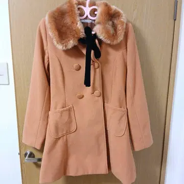 퍼 오렌지 롱 코트