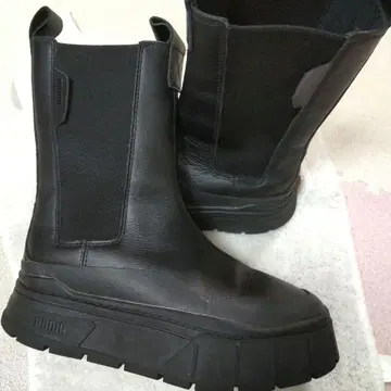 새상품급 PUMA 천연 가죽 사이드 고어 통굽 플랫 밑창 부츠