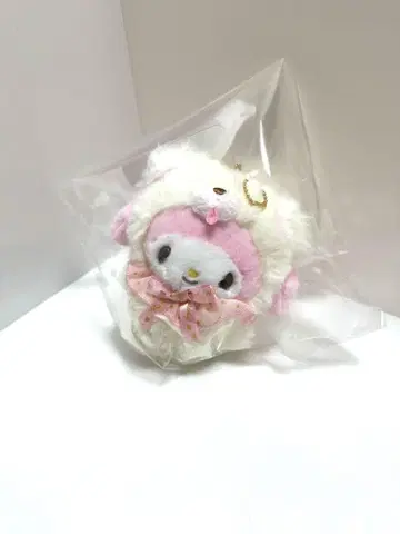새상품 복슬복슬 인형 마스코트 홀더 마이멜로디 산리오 키티