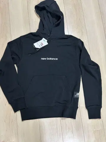 new balance 블랙 후드 부착 후드티 S