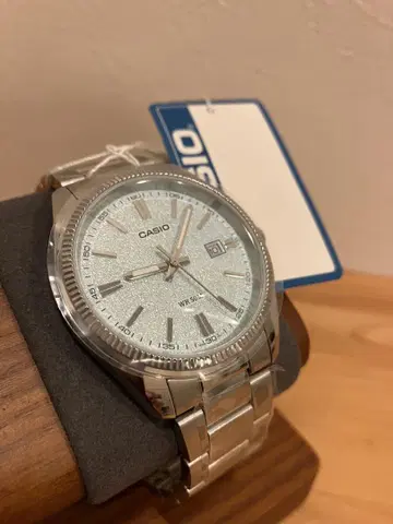 CASIO 아날로그 아이스 블루 계열 쿼츠 손목시계