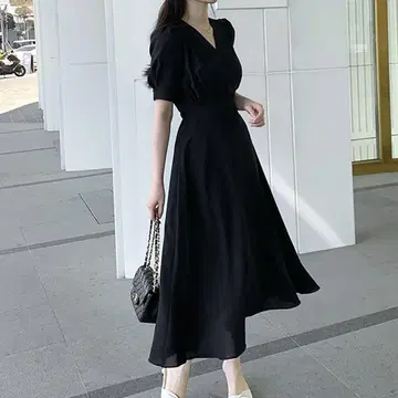 블랙 V넥 반팔 A라인 원피스