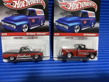 Hot Wheels '63 Chevy Silverado & '56