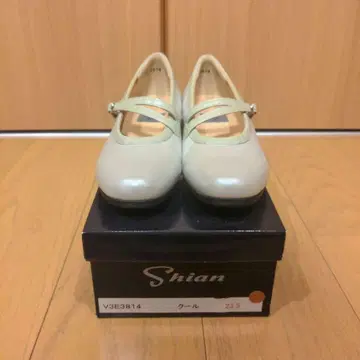 새상품 시안 신발 3814 ( 23.5cm ) 3E 폭 VALGUS