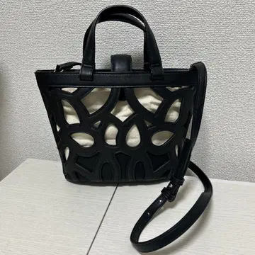 ZARA 컷워크 미니백 블랙