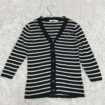 아메리칸 홀릭 보더 가디건 7부 소매 M V넥