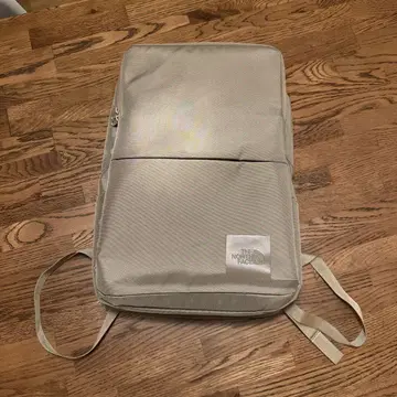 THE NORTH FACE 비즈니스 백 베이지