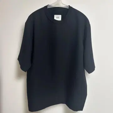 UNITED ARROWS & SONS 블랙 T