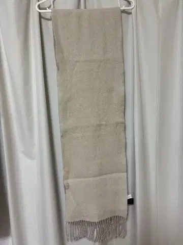 그린 레이블 릴랙스 베이지 머플러