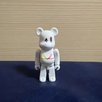 베어브릭 BE@RBRICK 100%