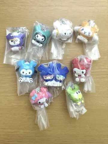 TWICE LOVELYS x SANRIO CHARACTERS 가챠 컴프