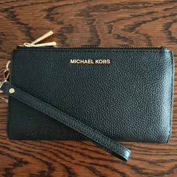[ 새상품 미사용 ] MICHAEL KORS 블랙 가죽 장지갑 리스트레토