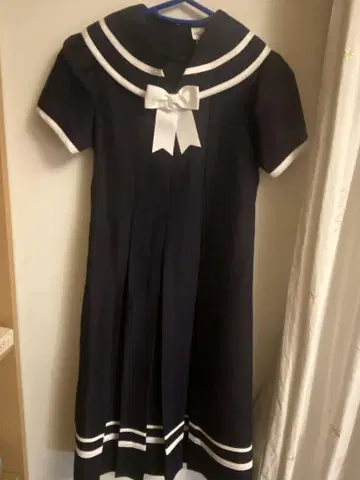 다크 네이비 세일러 카라 반팔 원피스