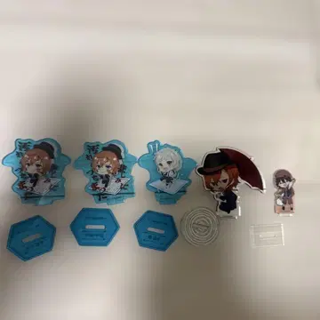 아크릴 스탠드 4체 세트