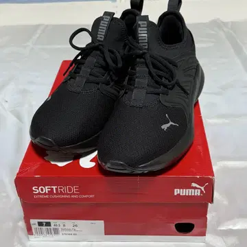 미사용 새상품 PUMA 소프트라이드 플라이 26cm 남성용