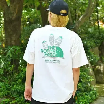 THE NORTH FACE 티셔츠 화이트