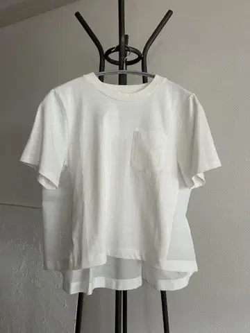 미사용 새상품 sacai 이소재 티셔츠