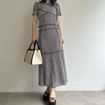 SNIDEL 멜로우컷 상의 멜로우컷 스커트 셋업